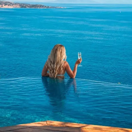 Rizes Sea View Infinity * Nisaki (Corfu)